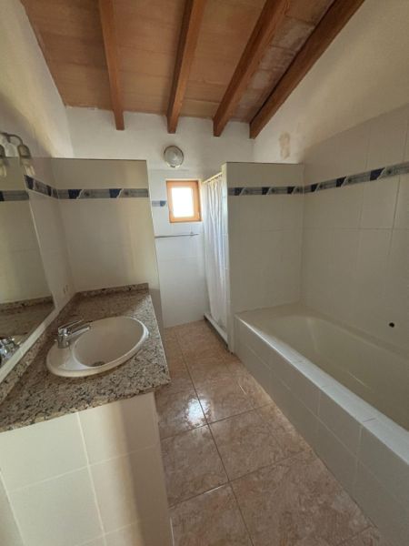 Finca mit großem Grundstück zu vermieten