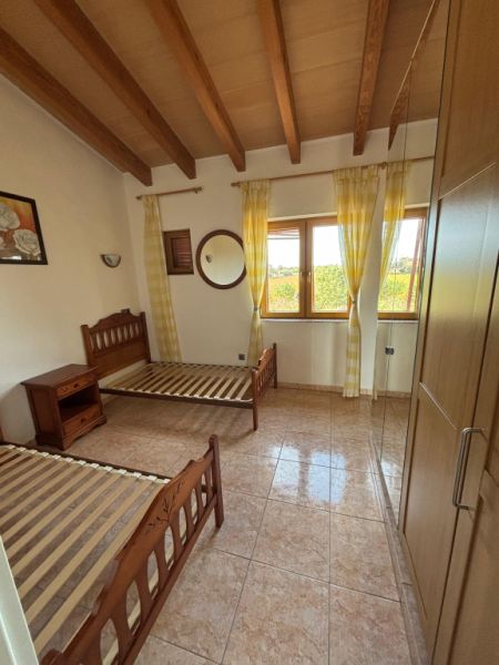 Finca mit großem Grundstück zu vermieten