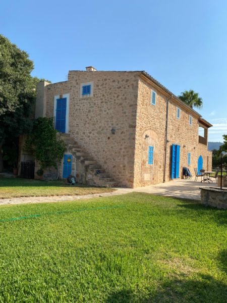 Finca mit sep. Apartment, Garage, Pool und Carport bei Cas Concos --- F 275