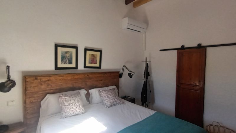 Finca mit sep. Apartment, Garage, Pool und Carport bei Cas Concos --- F 275