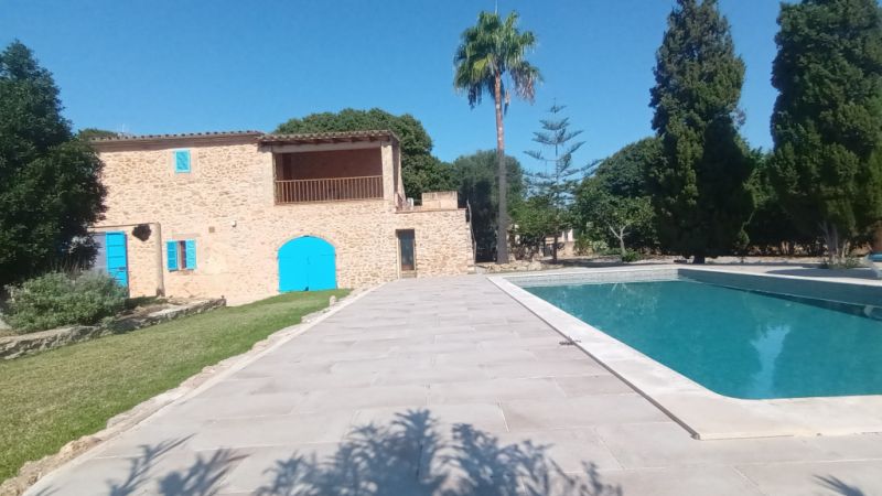 Finca mit sep. Apartment, Garage, Pool und Carport bei Cas Concos --- F 275