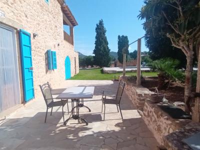 Finca mit sep. Apartment, Garage, Pool und Carport bei Cas Concos --- F 275