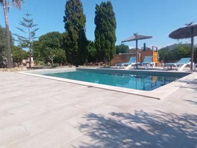 Finca mit sep. Apartment, Garage, Pool und Carport bei Cas Concos --- F 275