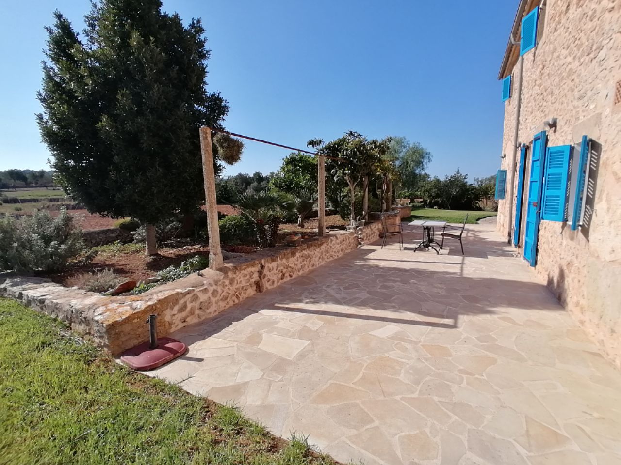 Finca mit sep. Apartment, Garage, Pool und Carport bei Cas Concos --- F 275