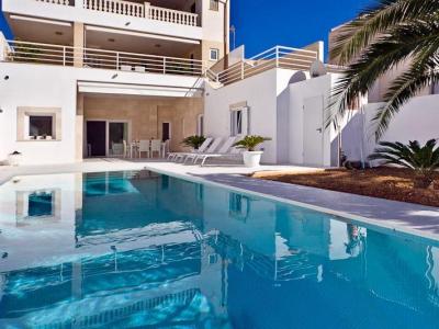 Finca and Holiday Apartment Rental