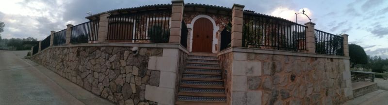 Finca for rent in an elevated quiet location near Manacor