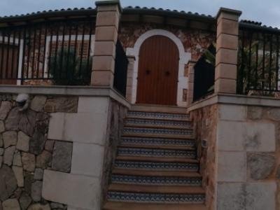 Finca for rent in an elevated quiet location near Manacor