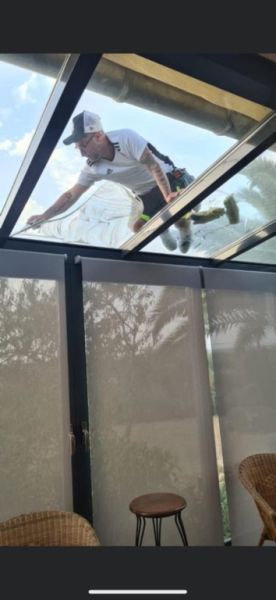 Finca service, pool & garden maintenance, renovations.