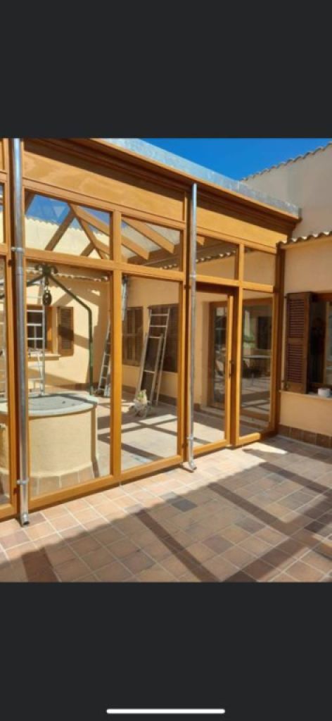 Finca service, pool & garden maintenance, renovations.