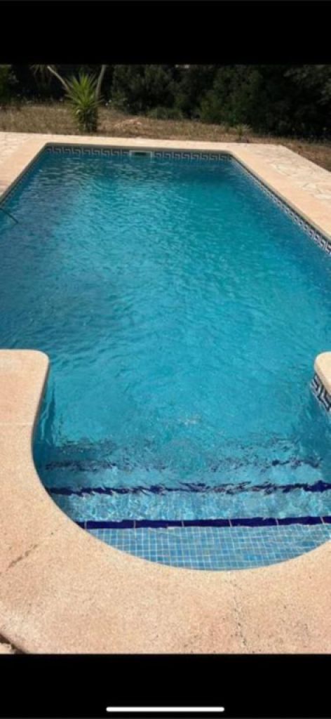 Finca service, pool & garden maintenance, renovations.