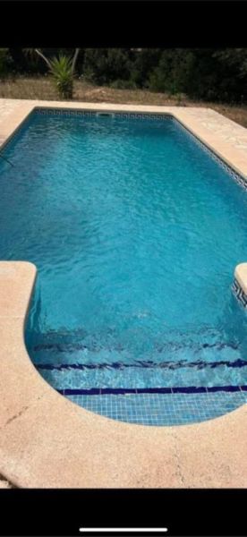 Finca service, pool & garden maintenance, renovations.