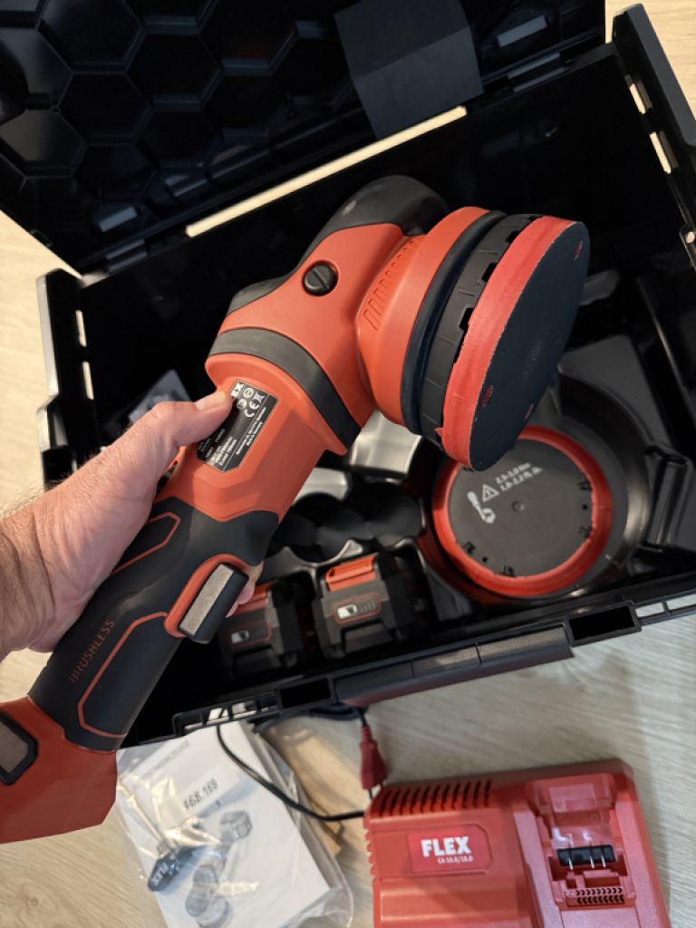 FLEX Akku Poliermaschine Exzenter XFE 15 18.0