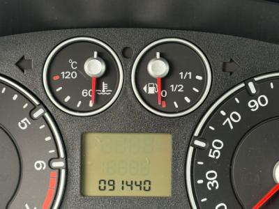 Ford-Fiesta 5 türig Bauj. 08/2006 Original 92000 km Spanische Zulassung