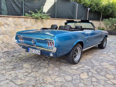 Ford Mustang Cabrio 1967 - neu aufgebaut in 2022