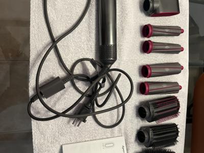 Frisier-Set:  DYSON Airwrap