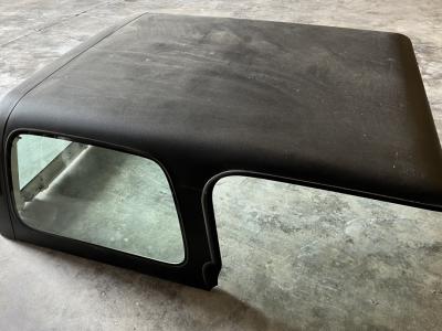 Para un Jeep Wrangler YJ, techo rígido y puertas de acero (Re + Li)