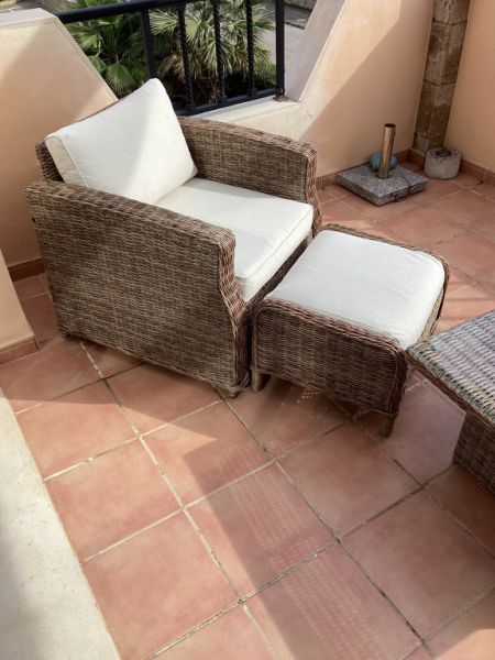 Garten / Terrassen  / Balkon Möbel, Ratan Stühle mit Polstern, Fußteil, Tisch Höhen verstellbar