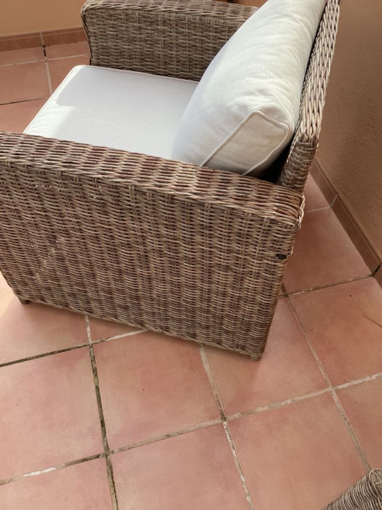 Garten / Terrassen  / Balkon Möbel, Ratan Stühle mit Polstern, Fußteil, Tisch Höhen verstellbar