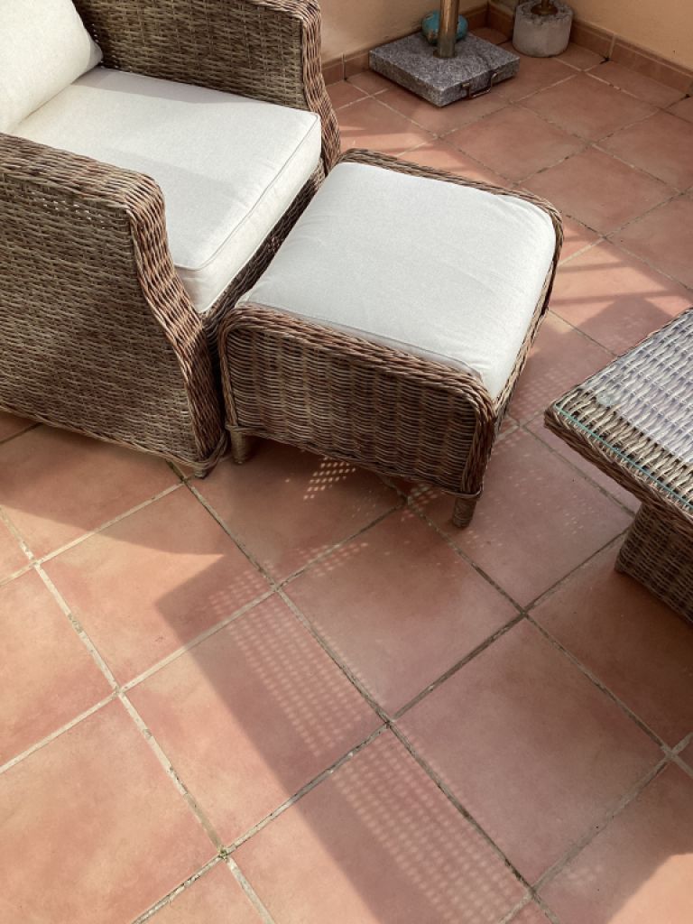 Garten / Terrassen  / Balkon Möbel, Ratan Stühle mit Polstern, Fußteil, Tisch Höhen verstellbar