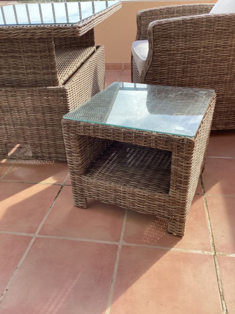 Garten / Terrassen  / Balkon Möbel, Ratan Stühle mit Polstern, Fußteil, Tisch Höhen verstellbar