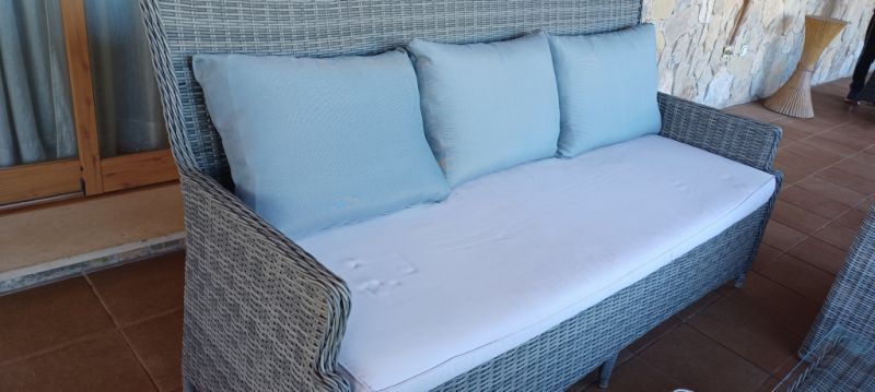 Gartensofa.
