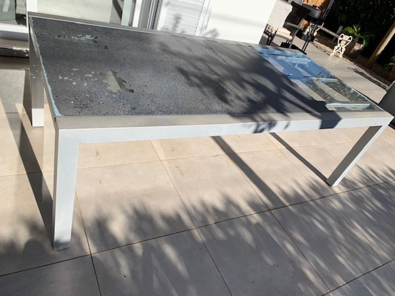 Gartentisch 2,20m ausziehbar auf 3,40m länge