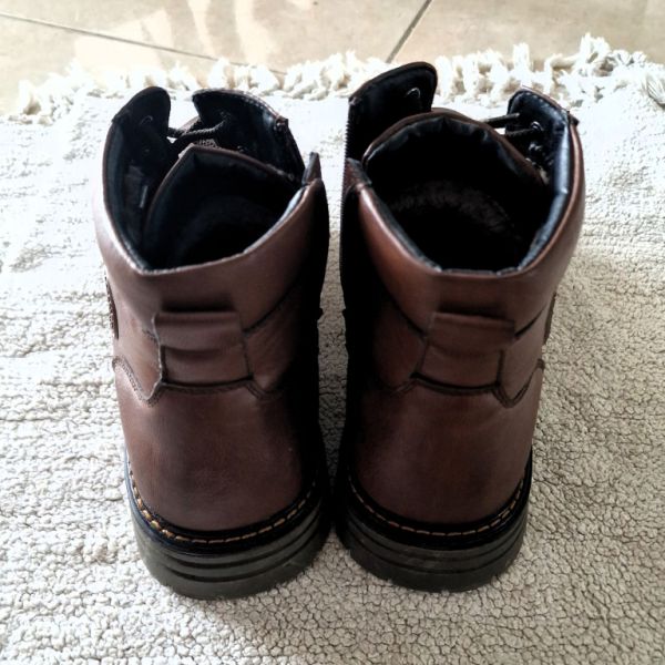 Gefütterte Leder - Männerboots, Grösse 45, NUR 1x GETRAGEN