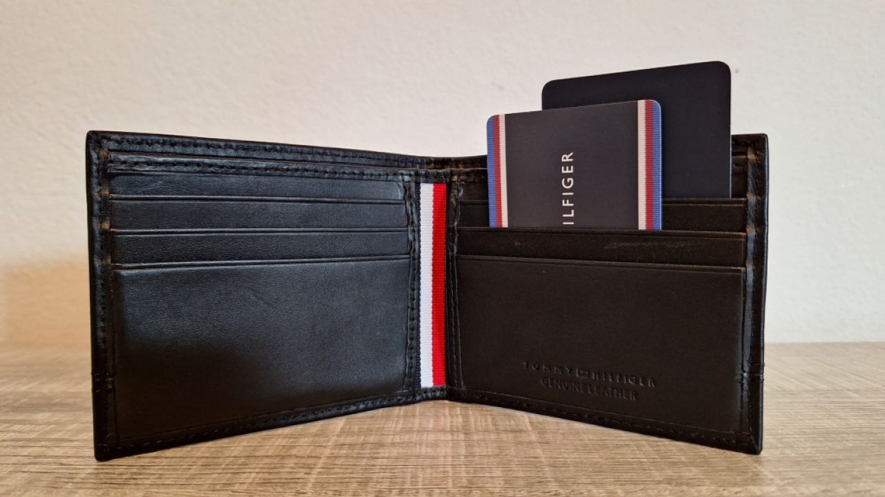 Tommy Hilfiger Wallet