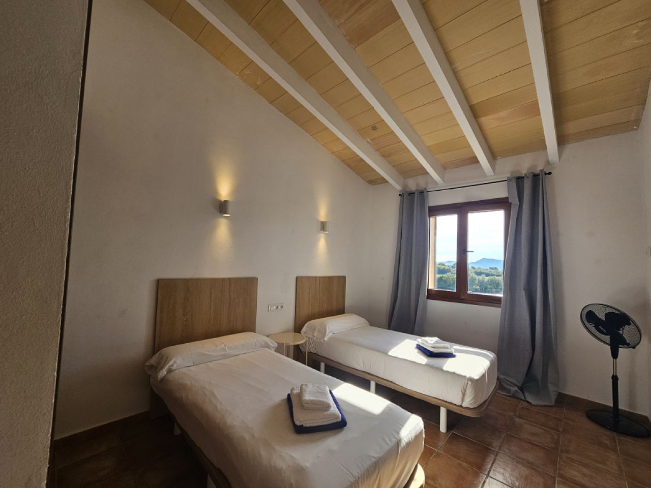 Gepflegte FInca mit Ölzentralheizung, Pool und traumhaftem Ausblick bei Manacor