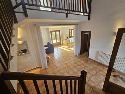 Gepflegte FInca mit Ölzentralheizung, Pool und traumhaftem Ausblick bei Manacor