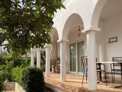 Gepflegte Haushälfte in der Cala Romantica zu verkaufen