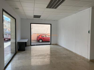 Geschäftsräume an der Ecke – Avenida del Torrent, Manacor