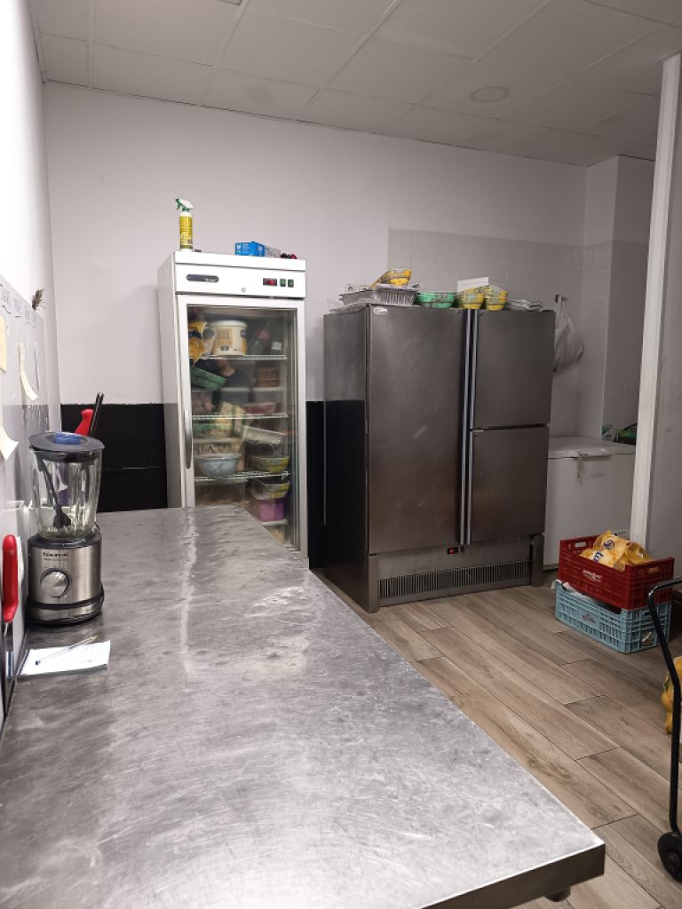 Commercial premises for food