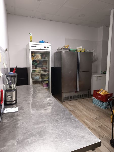 Commercial premises for food