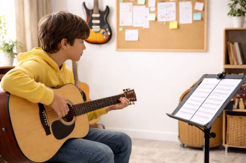 Guitar lessons in the eastern part of the island from 2026