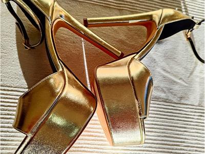 Gold high-heel platform sandals by Tulipano, size 38, like new