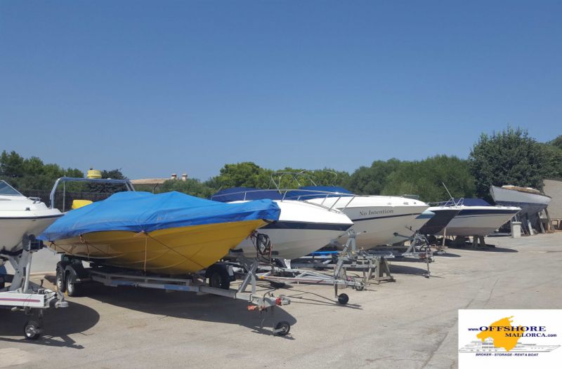 FREE - storage boat storage storage of boat vehicle parking space or Hall place