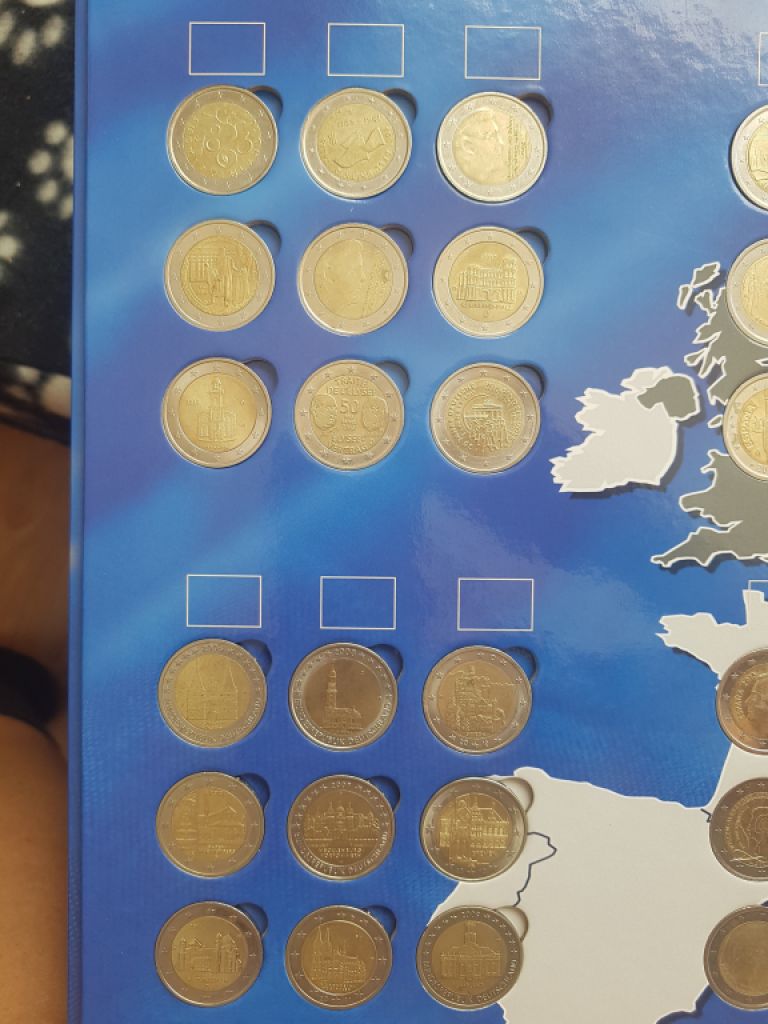 Große Euromünzsammlung in 4 Alben – 228 Münzen – Sammler