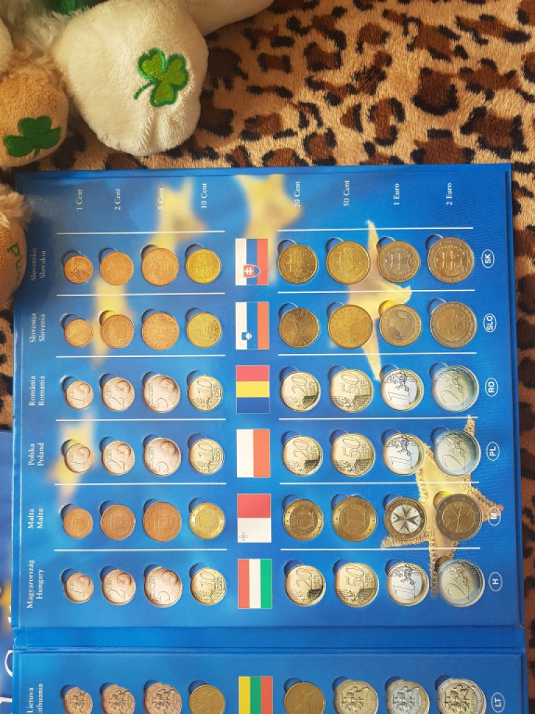 Große Euromünzsammlung in 4 Alben – 228 Münzen – Sammler