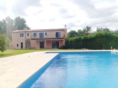 Large finca with 2 sep units, heating and pool near Felanitx --F 46