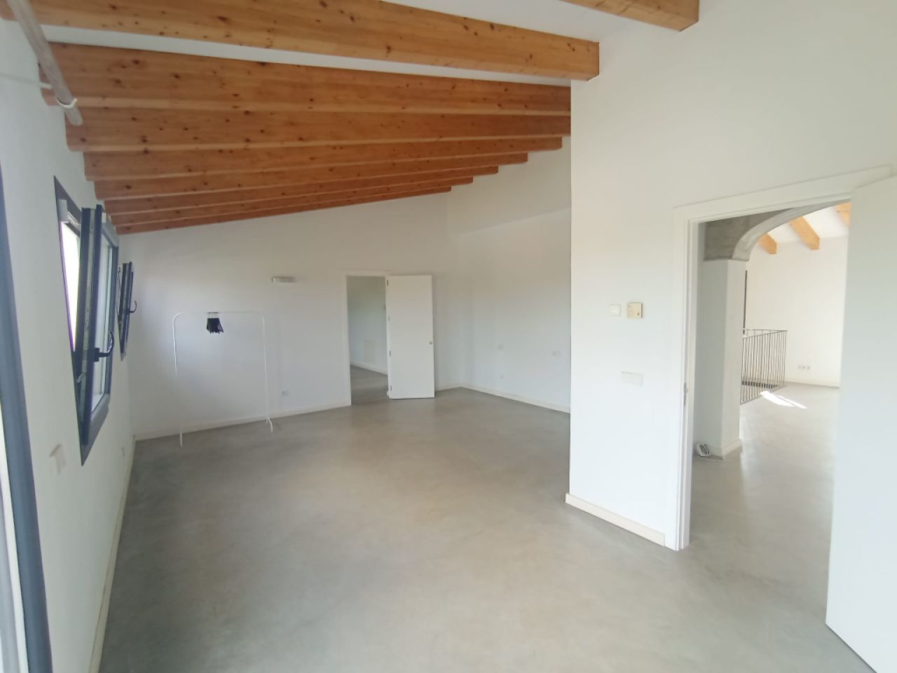 Large finca with 2 sep units, heating and pool near Felanitx --F 46