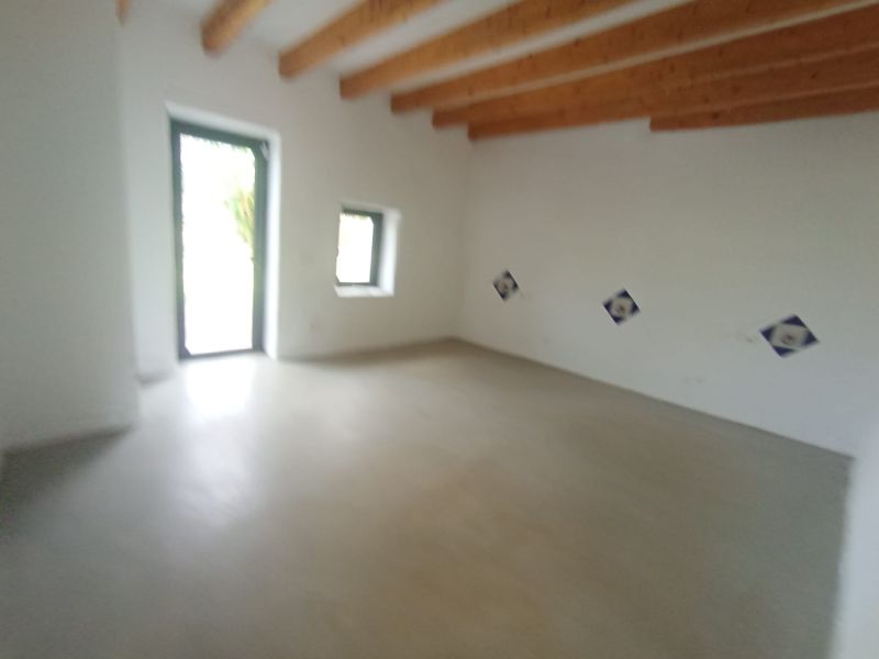 Large finca with 2 sep units, heating and pool near Felanitx --F 46