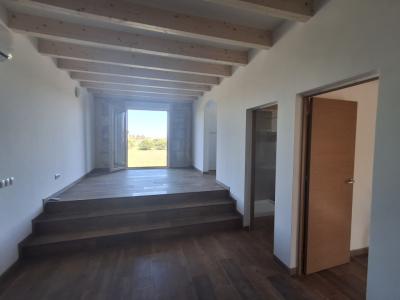 Grosse Garage / Lagerraum mit ausgebautem Apartment und Grundstück bei Porreres -- AP 29