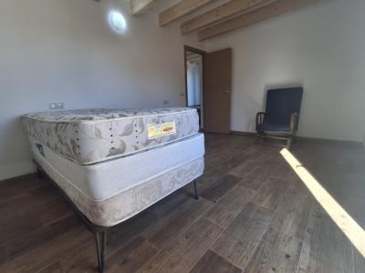 Grosse Garage / Lagerraum mit ausgebautem Apartment und Grundstück bei Porreres -- AP 29