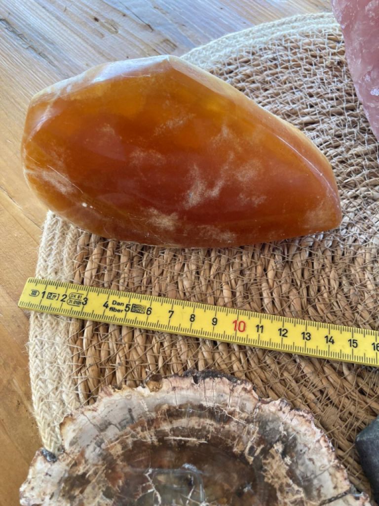 Large Healing Stones / Quartz in a Set