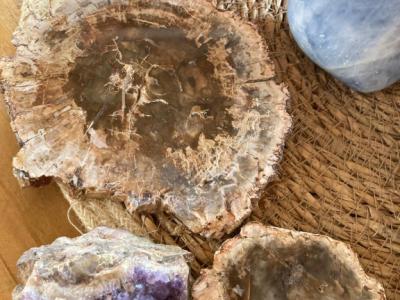 Large Healing Stones / Quartz in a Set