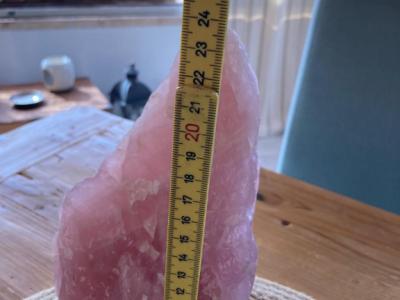 Large Healing Stones / Quartz in a Set