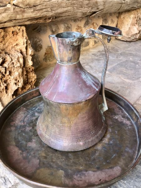 Große Teekanne aus Bronze