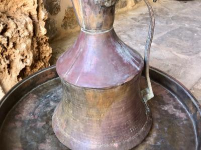 Große Teekanne aus Bronze