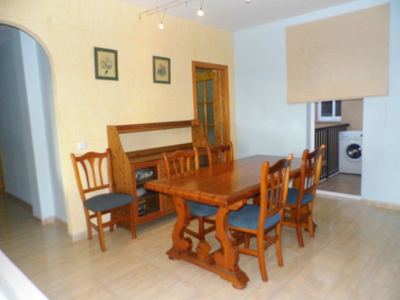 Grosse und moderne Wohnung mit Teilfeldblick in Ortsrandlage von Santanyi ---  AP 18 VK